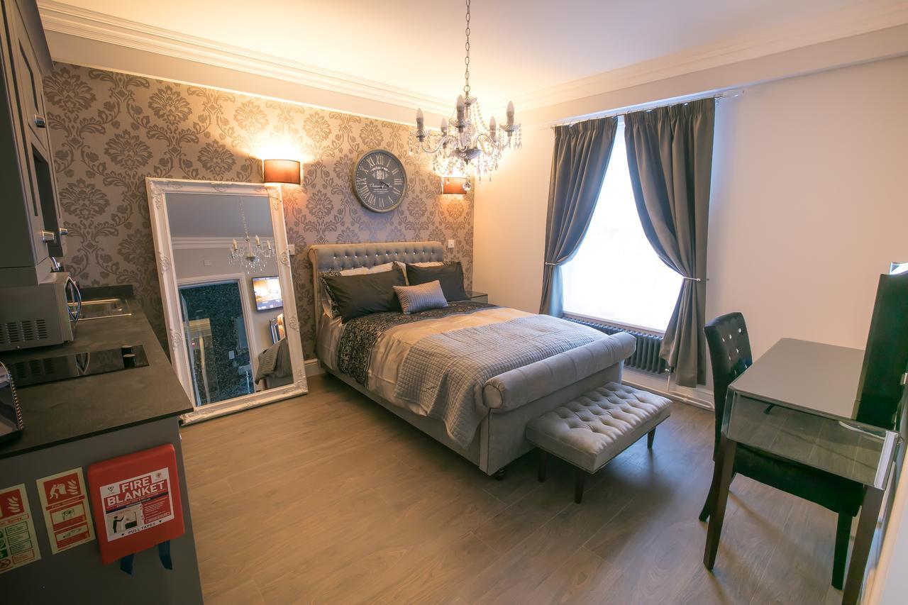 Apartments At Number 10 The Abbey 노리치 외부 사진