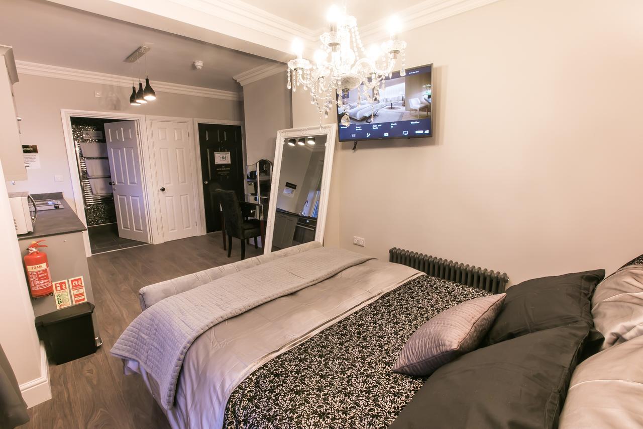 Apartments At Number 10 The Abbey 노리치 외부 사진