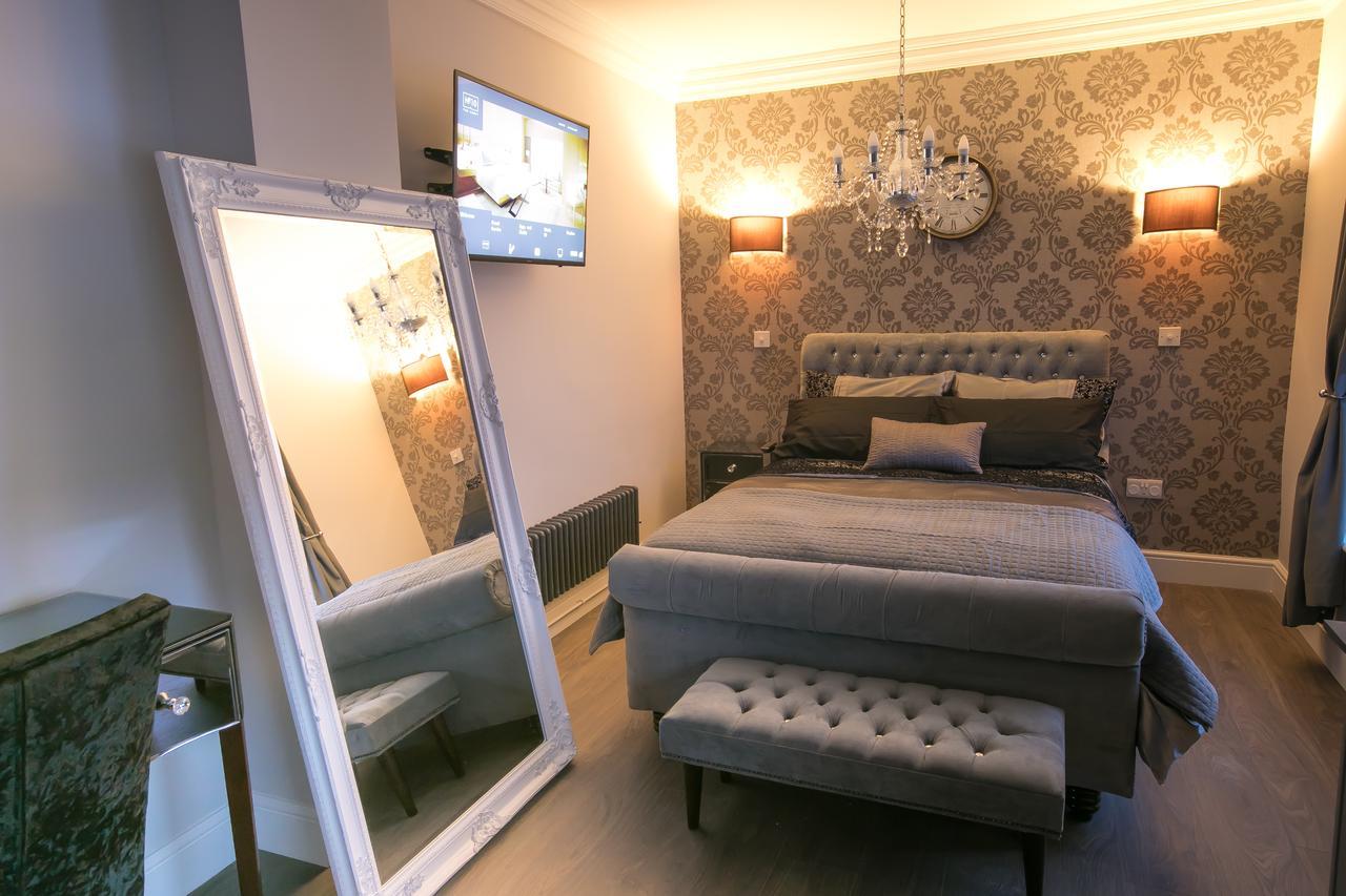 Apartments At Number 10 The Abbey 노리치 외부 사진